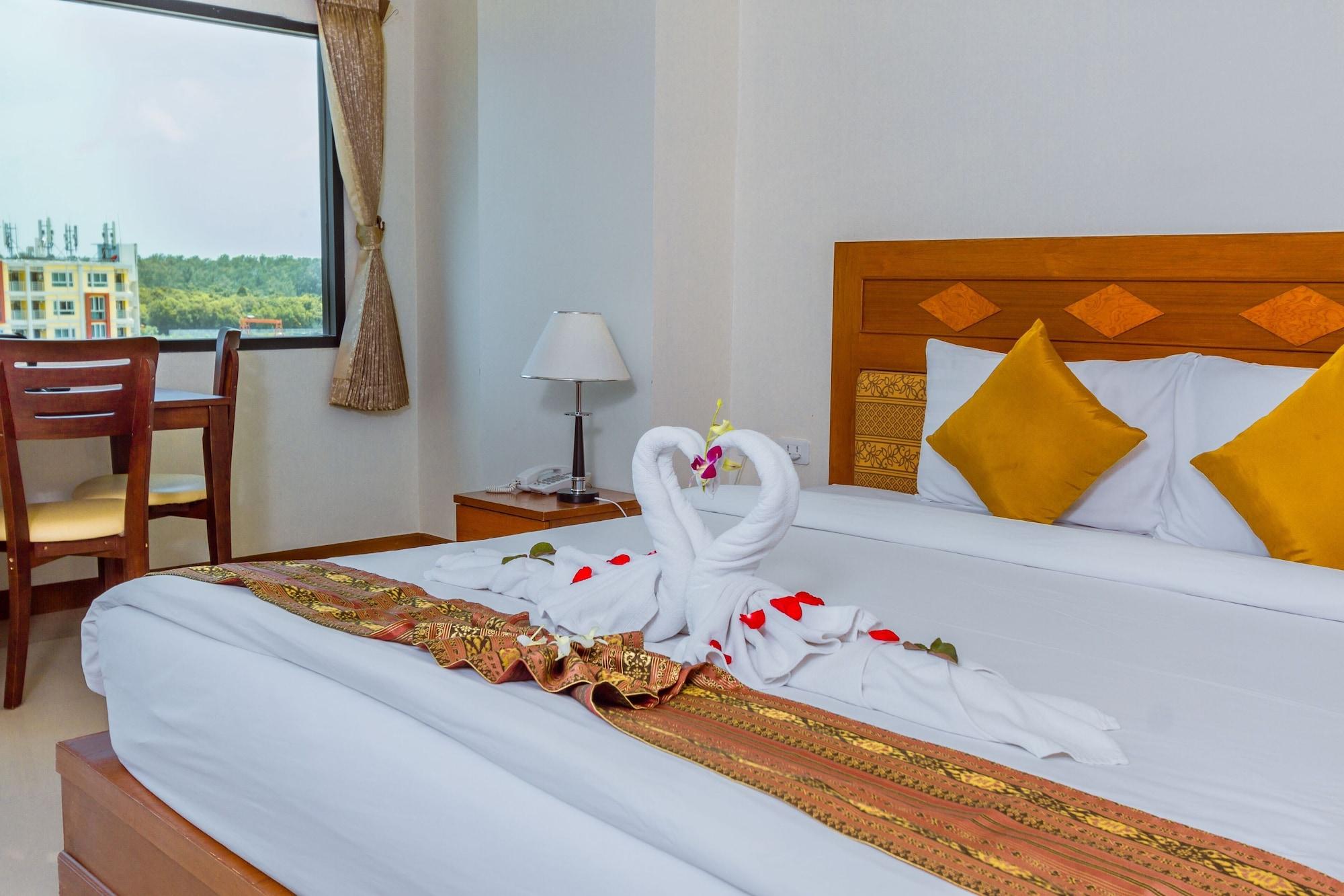 Airport Resort Phuket Nai Yang Beach Exterior foto