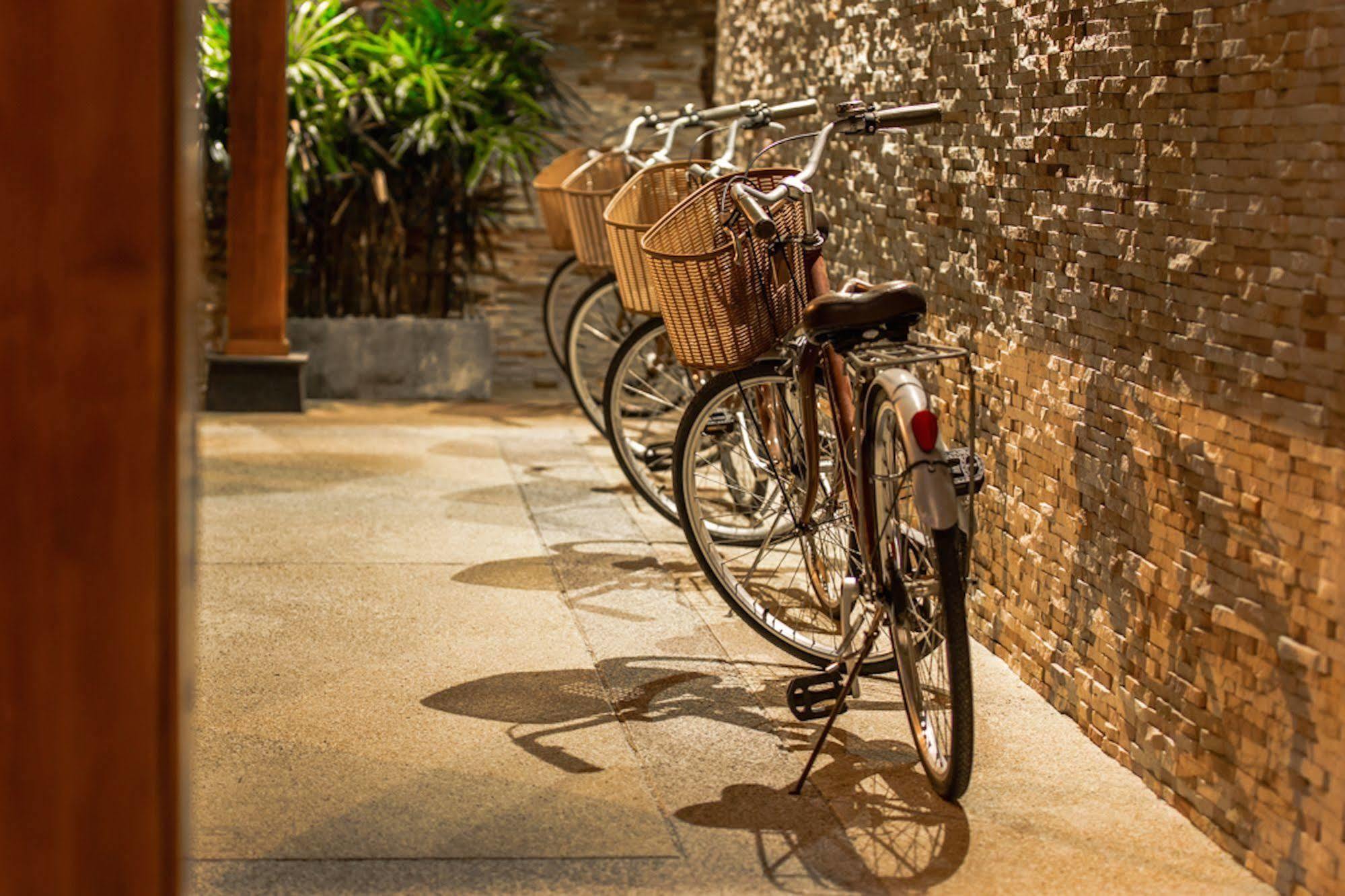 Airport Resort Phuket Nai Yang Beach Exterior foto